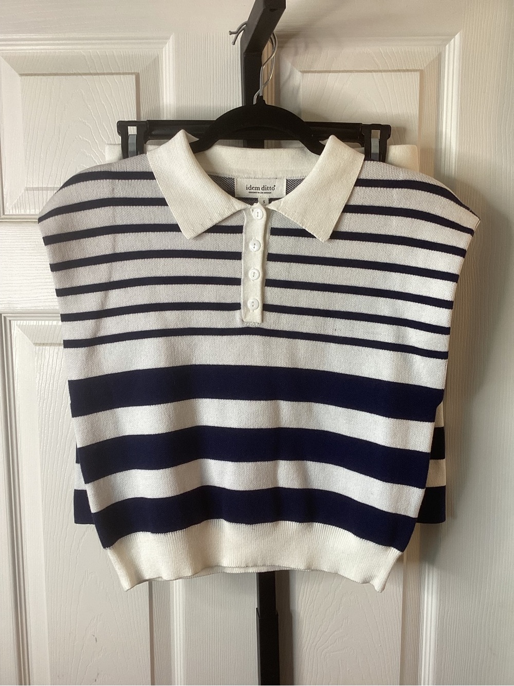 White & Navy Striped Skirt Set, size Small, NWT